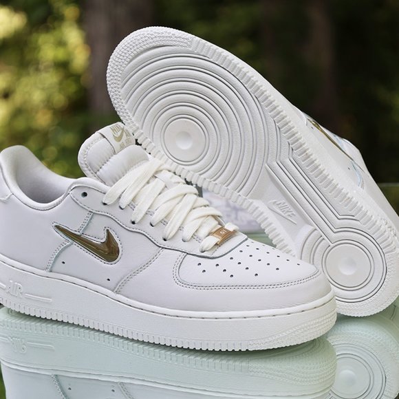 Nike Air Force 1 Premium LX Jewel Phantom - Picture 5 of 15